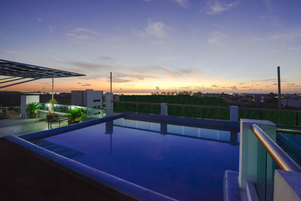 Encantada Condo Playa del Carmen Exteriör bild