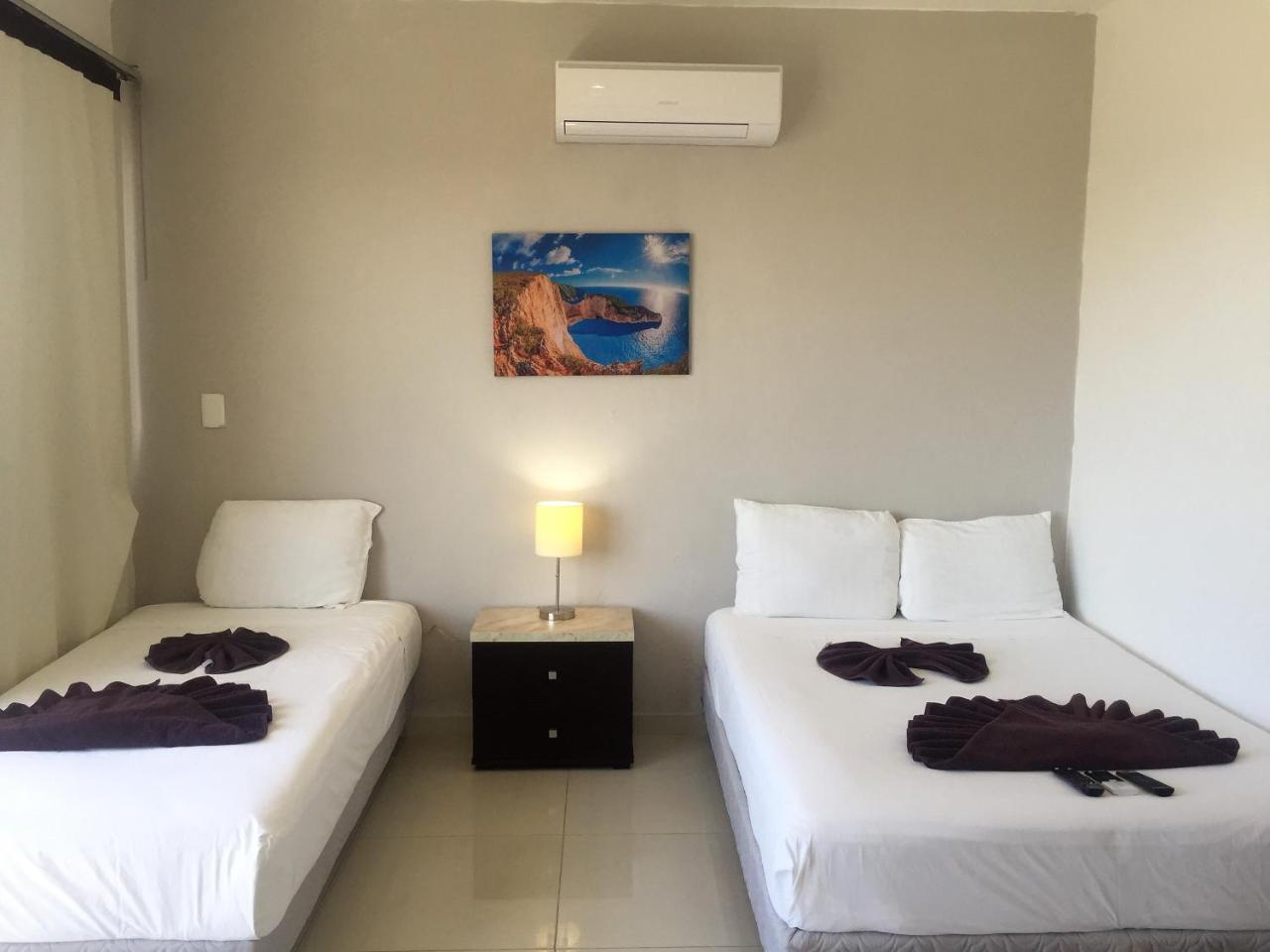Encantada Condo Playa del Carmen Exteriör bild